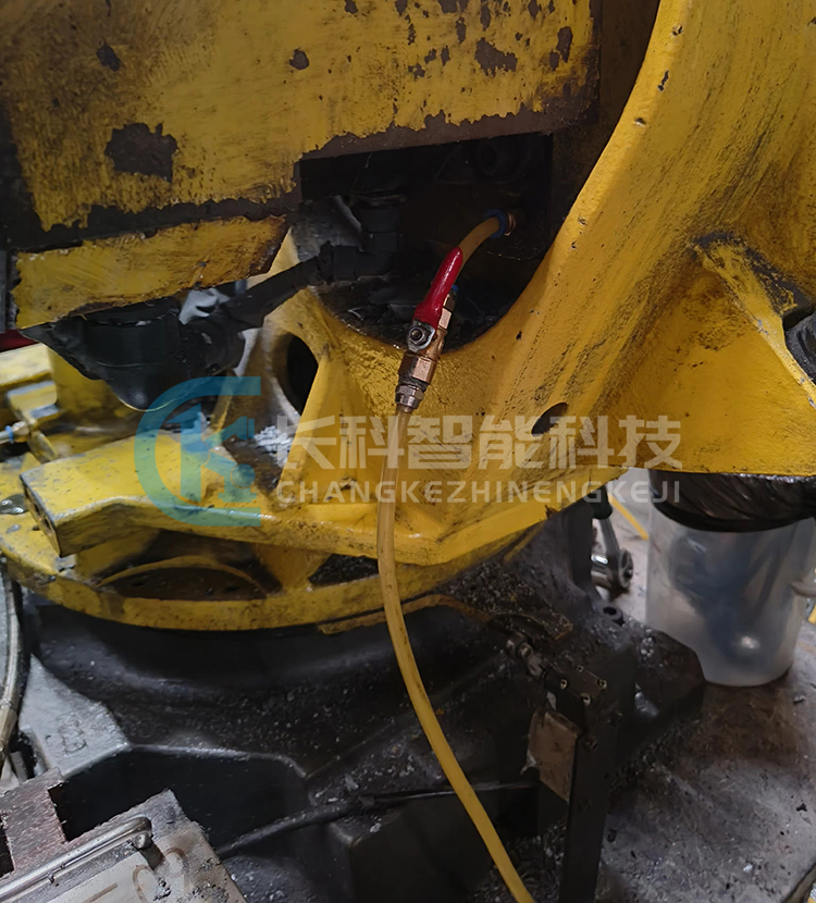 發(fā)那科大型機器人2000iB 165R 165F保養(yǎng) 發(fā)那科大型機器人2000iB 165R 165F保養(yǎng)