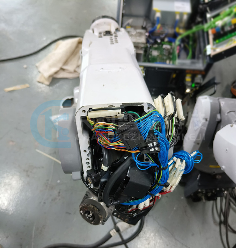 維修那智機(jī)器人MZ04、MZ07