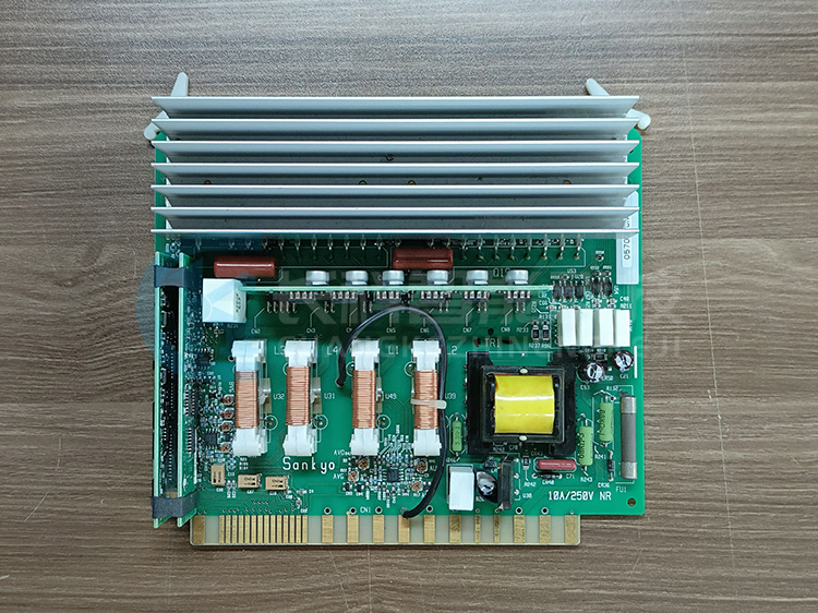 Nidec Sankyo三協(xié)機(jī)器人控制柜板子0570170N Nidec Sankyo三協(xié)機(jī)器人控制柜板子0570170N